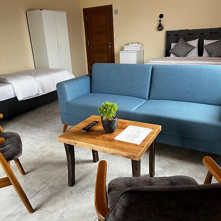 Ada Konak Otel Urla Extérieur photo