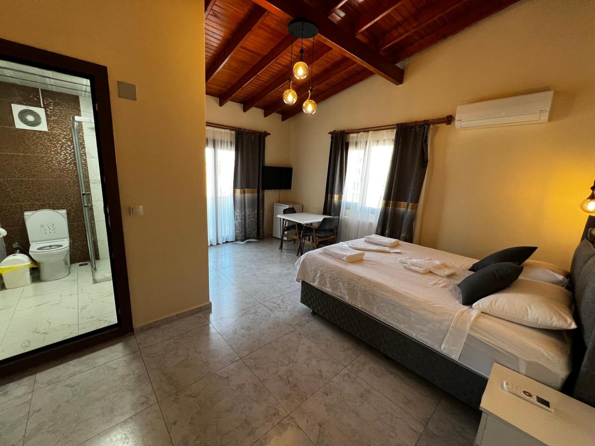 Ada Konak Otel Urla Extérieur photo